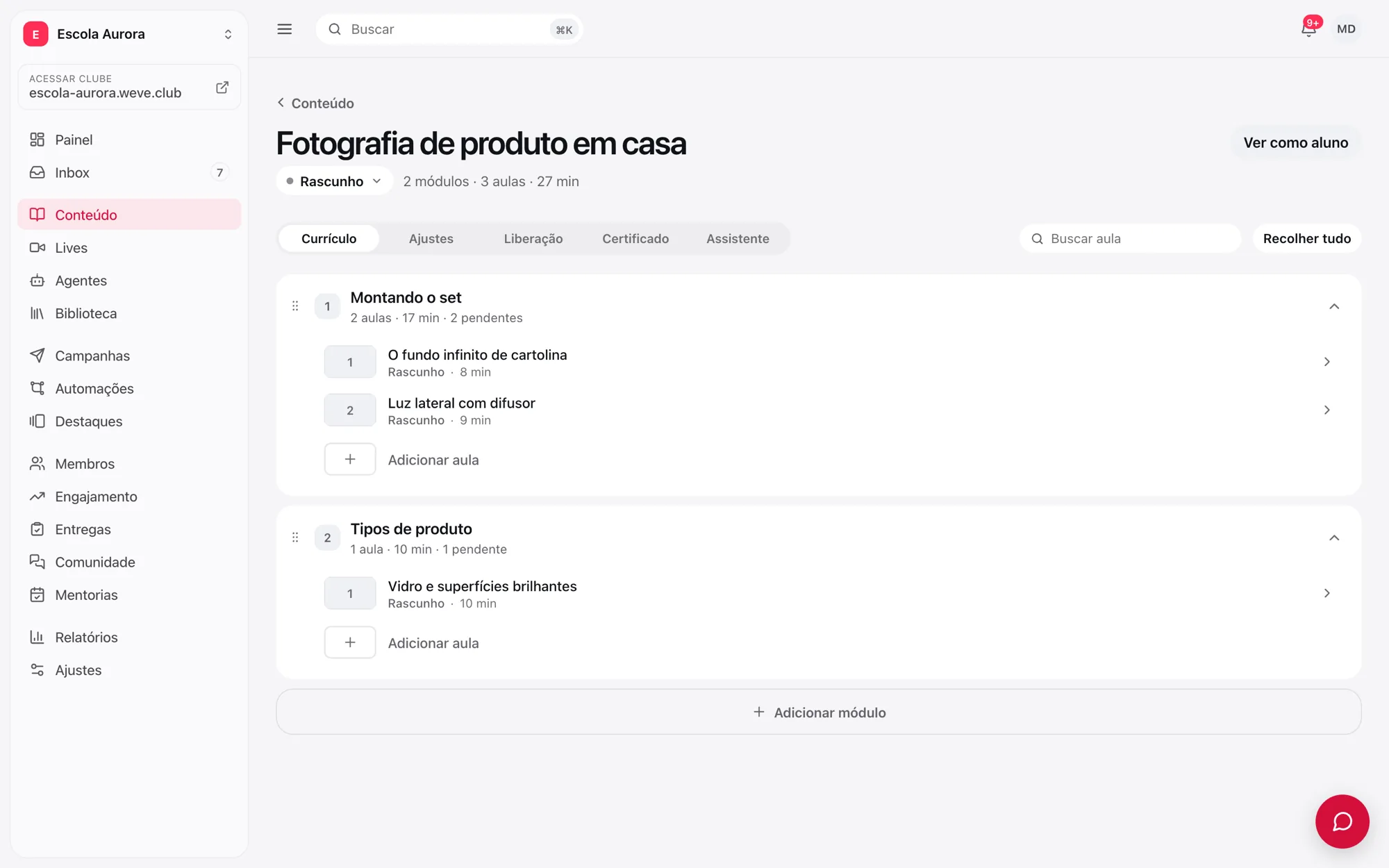 Aba Currículo com dois módulos abertos, as aulas em rascunho e os botões Adicionar aula e Adicionar módulo